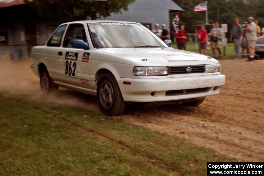 Dan Brosnan / David Dooley Nissan Sentra SE-R at the finish of SS1, Mexico Rec.