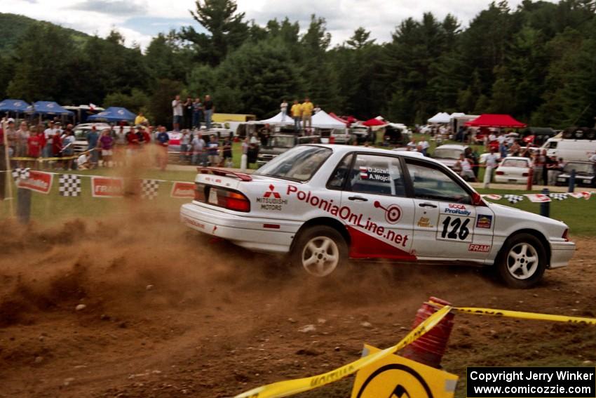 Arthur Wojcik / Dominik Jozwiak Mitsubishi Galant VR-4 at the finish of SS1, Mexico Rec.