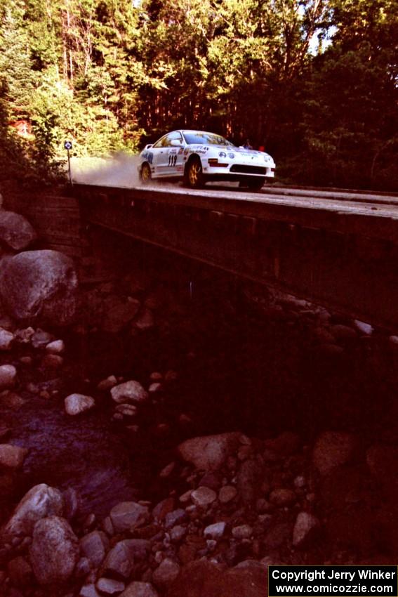 Guy Anderson / Alex Gelsomino Acura Integra Type R on SS3, E. Town East.