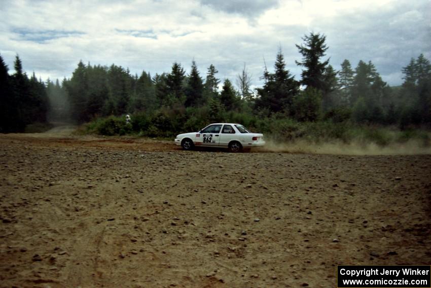 Dan Brosnan / David Dooley Nissan Sentra SE-R on SS7, Parmachenee Long.