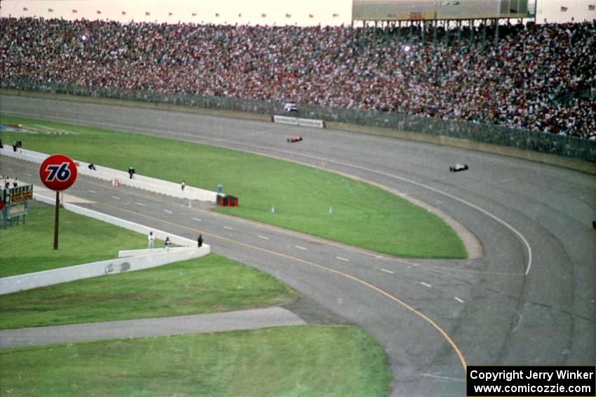 Jimmy Vasser's Reynard 96i/Honda takes the win!