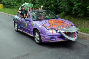 ArtCar 31 - Pontiac Sunfire