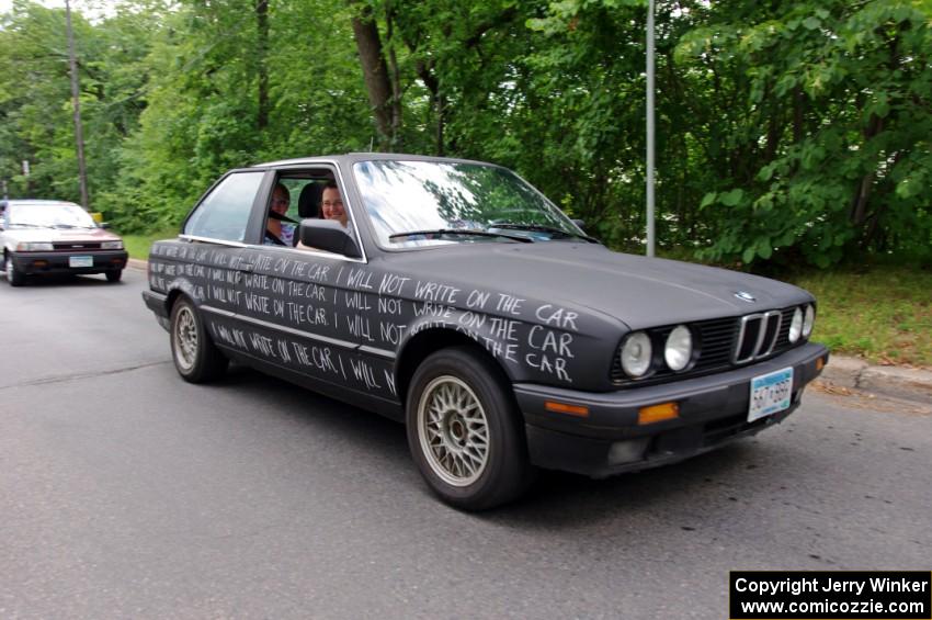 ArtCar 15 - BMW 325