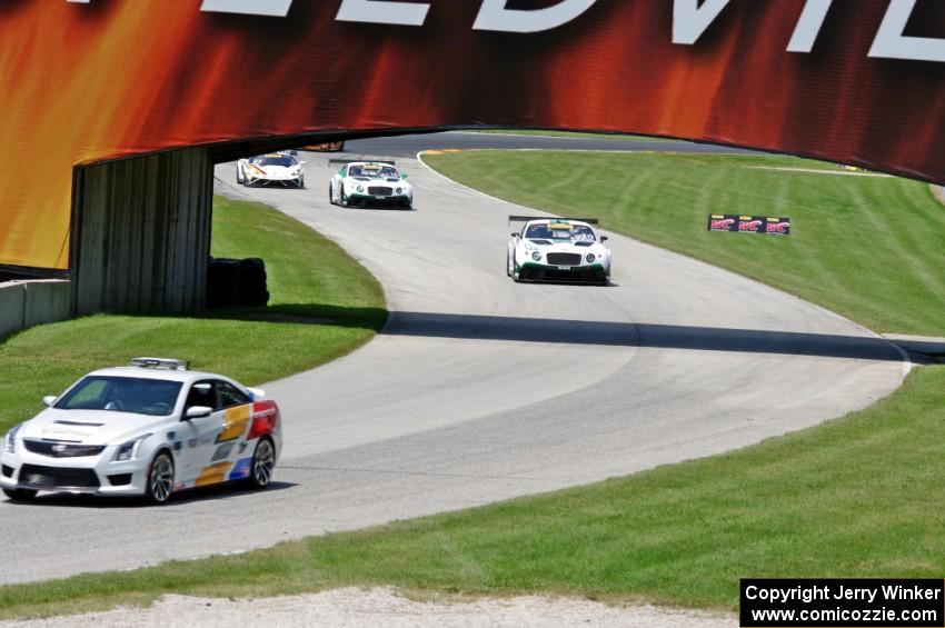 Butch Leitzinger's Bentley Continental GT3, Chris Dyson's Bentley Continental GT3 and Tomas Enge's Lamborghini Gallardo GT3 FL2