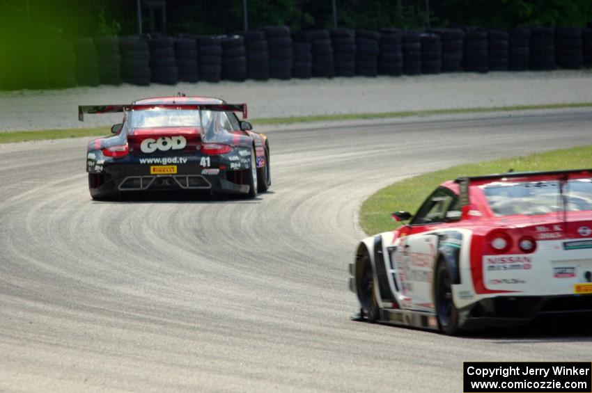 Michael Lewis' Porsche 911 GT3R and Bryan Heitkotter's Nissan GT-R GT3