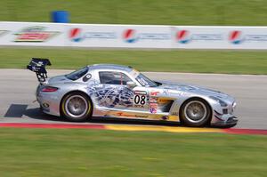 Eric Lux's Mercedes-Benz AMG SLS GT3