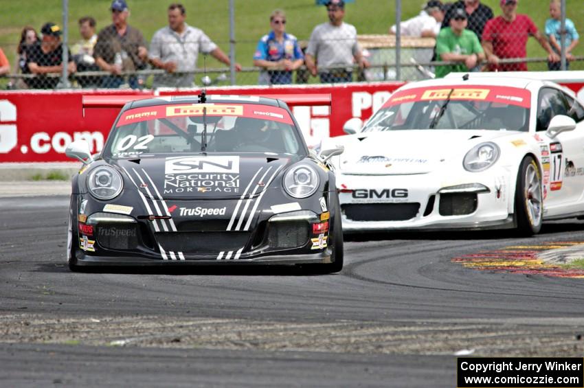 Sloan Urry's Porsche 911 GT3 Cup and Alec Udell's Porsche 911 GT3 Cup