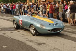 Debbie Graves' Jaguar XKE Roadster