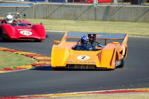 Bill Heifner's McLaren M8F and Brian Blain's Lola T-163