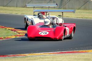 Brian Blain's Lola T-163 and Michael Moss' Lola T-163