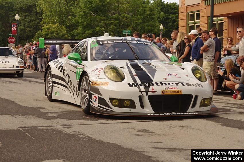 David MacNeil's Porsche 911 GT3R