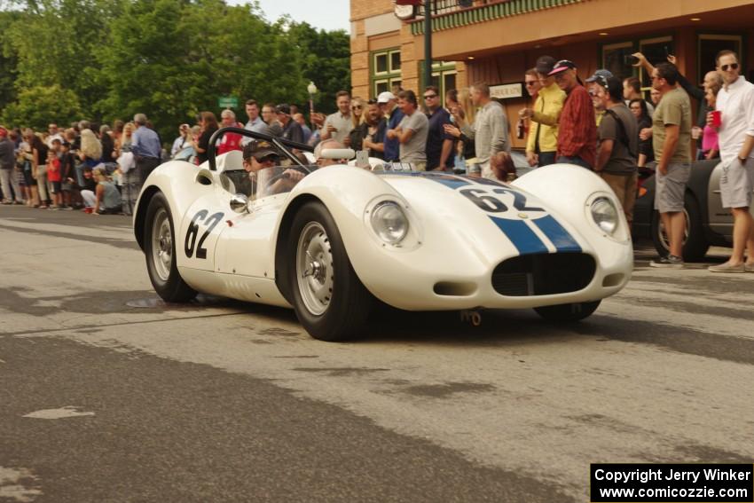 Colin Comer's Lister-Jaguar