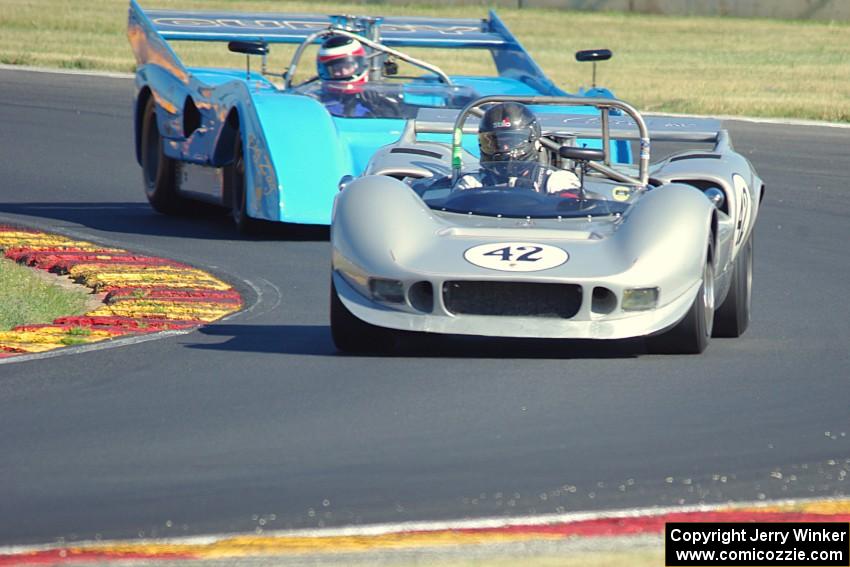 Farrell Preston's McLaren M1B and Jim Stengel's McLaren M8F