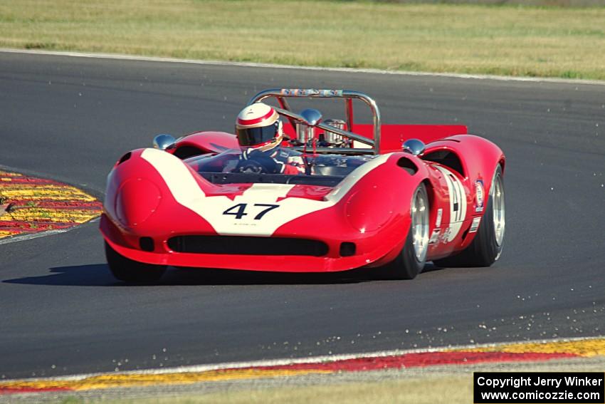 Marc Devis' Lola T-70 Mk. IIIB Spyder