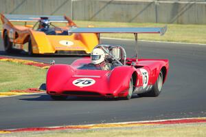 Brian Blain's Lola T-163 and Bill Heifner's McLaren M8F