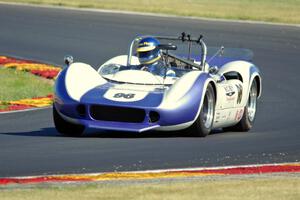 Andrew Beaumont's McLaren M1B