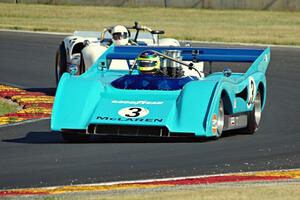 Rick Knoop's McLaren M8F and Louis Casazza's McKee Mk. 7