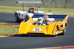 Chris MacAllister's McLaren M8F and Michael Moss' Lola T-163