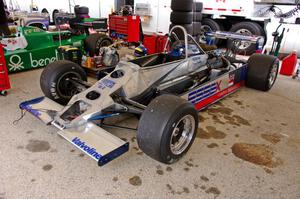 Andrew Beaumont's Lotus 81