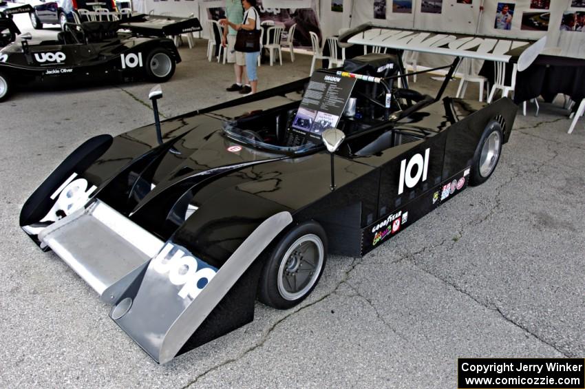 Dennis Losher's Shadow Mk. II and Kirt Bennet's Shadow DN4