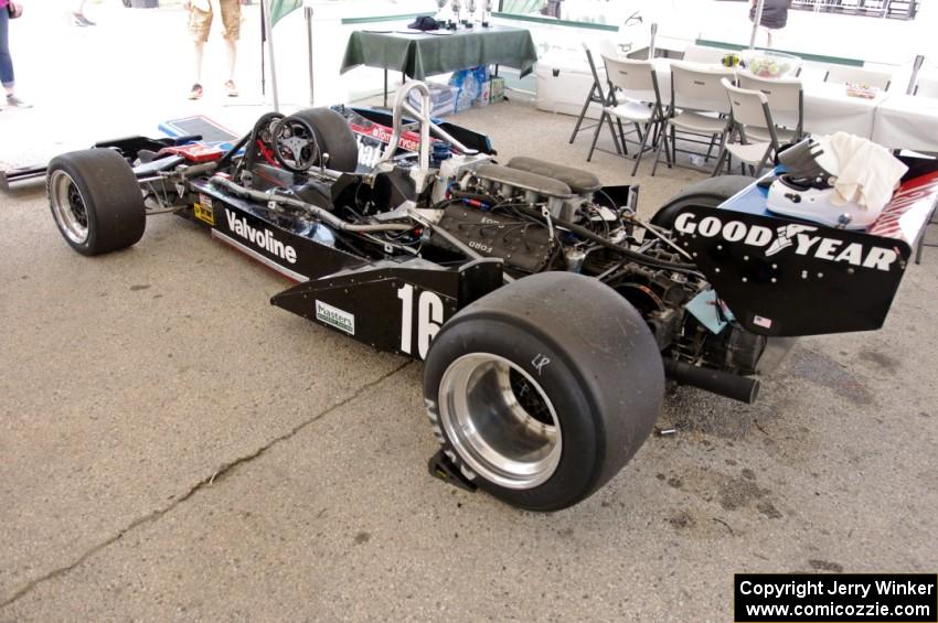 Phil Gumpert's Shadow DN8