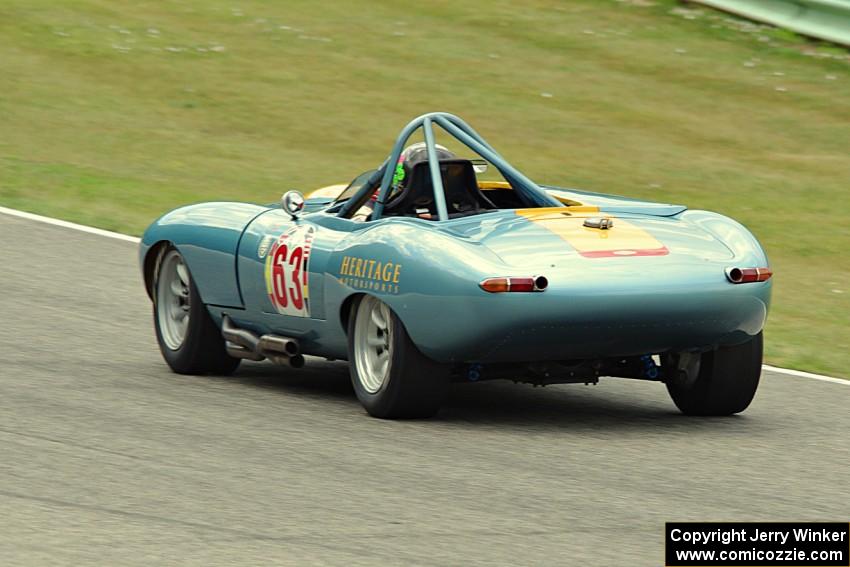 Debbie Graves' Jaguar XKE Roadster