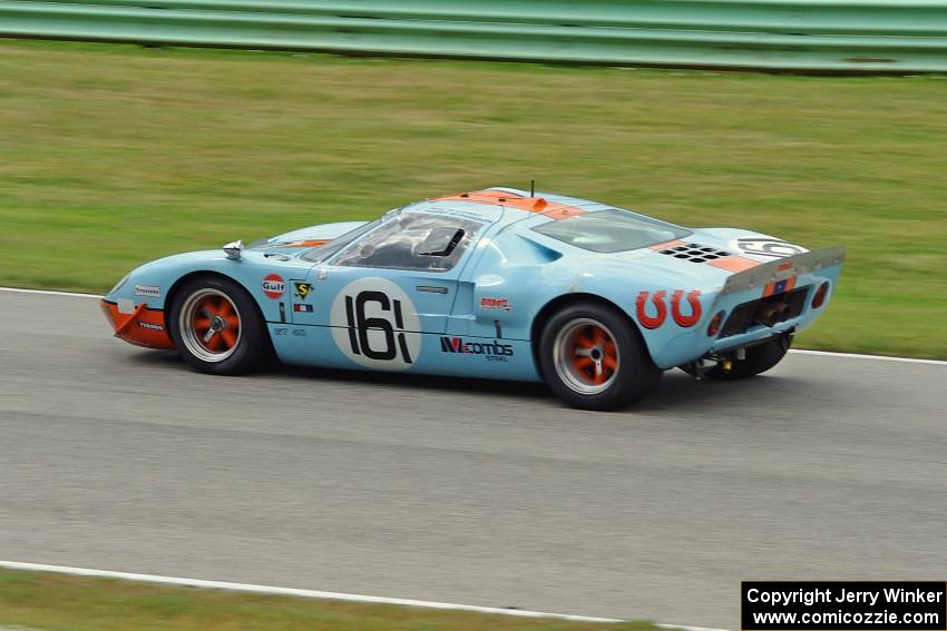 Mac McCombs' Ford GT40