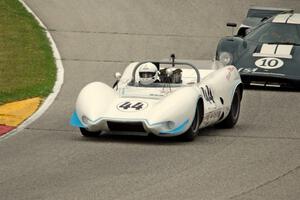 Mogens Christensen's Wolverine LD65 and Dennis Olthoff's Lola T-70 Mk. IIIB