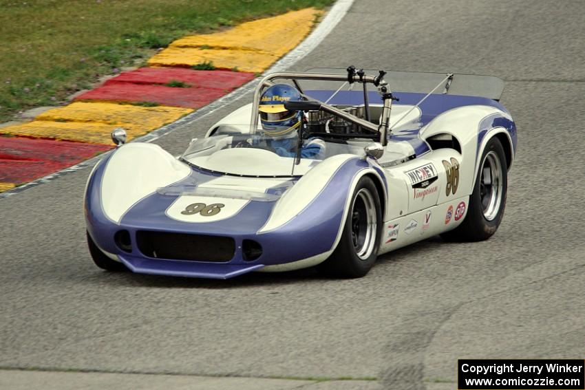 Andrew Beaumont's McLaren M1B