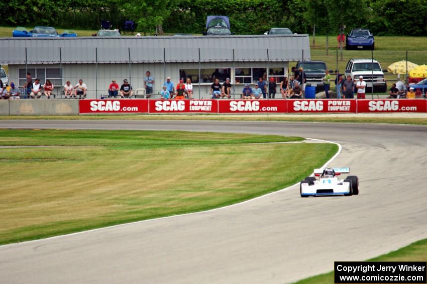 Joe Hish's Chevron B42