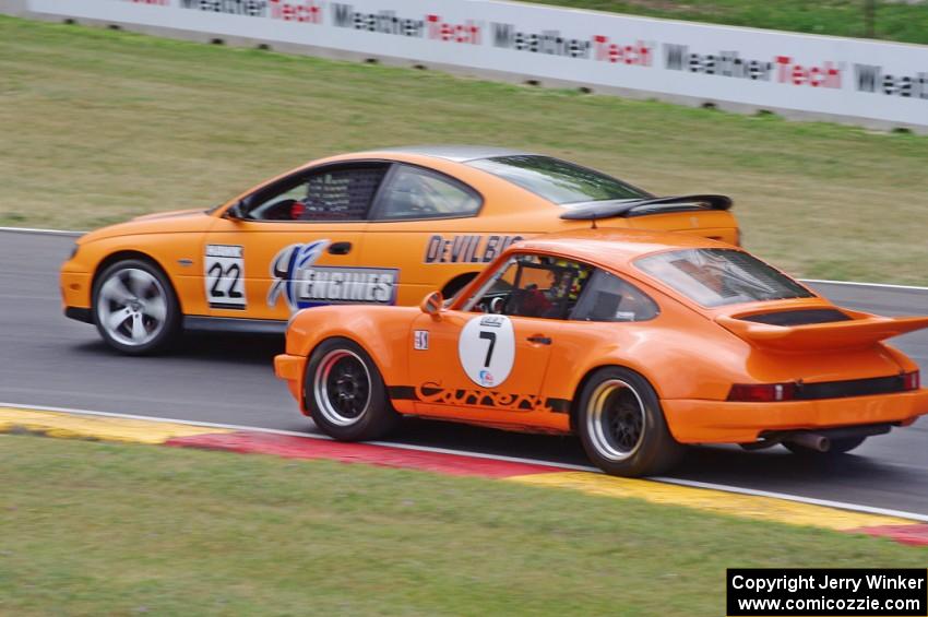 David Roberts' Pontiac GTO and Blake DeFoor's Porsche 911S