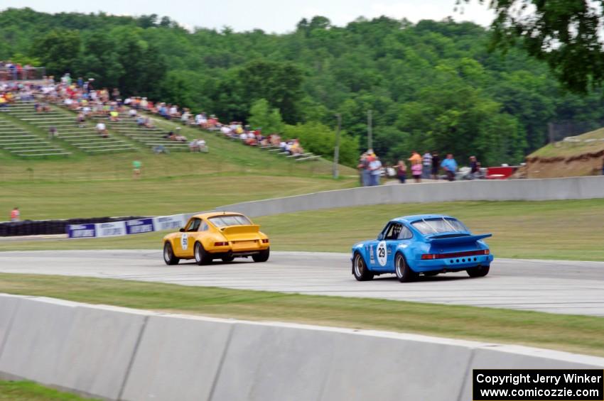 Garron Haycock's and Craig Taylor's Porsche 911 RSRs