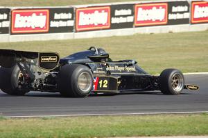 Gregory Thornton's Lotus 77