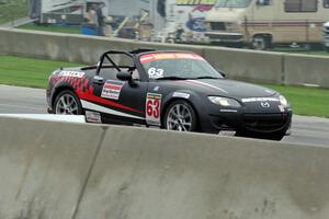 Bryan Hixon's Mazda MX-5