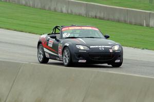 Bryan Hixon's Mazda MX-5