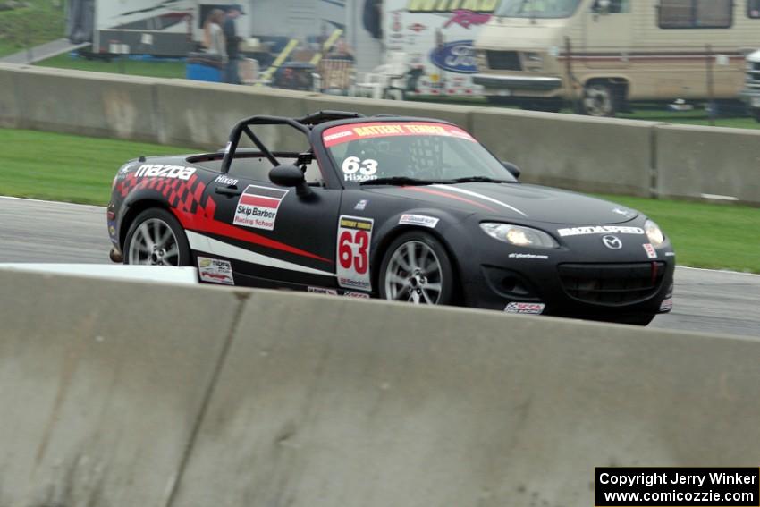 Bryan Hixon's Mazda MX-5