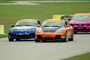 Jeff Mosing / Eric Foss Porsche Cayman, Stevan McAleer / Chad McCumbee Mazda MX-5 and Sarah Cattaneo / Owen Trinkler Honda Civic