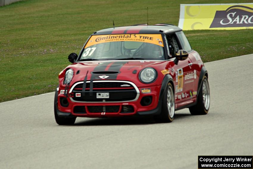 Zack Meyer / Stephen Simpson MINI Cooper JCW