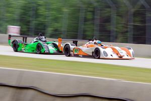 Austin Versteeg's and Maxwell Hanratty's Panoz Élan DP-02s