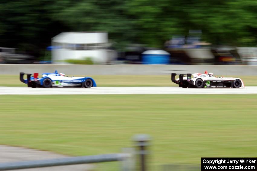 Dave House's and Gerry Kraut's Panoz Élan DP-02s