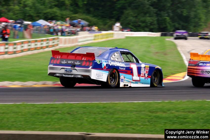 Elliott Sadler's Ford Mustang