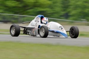 Tony Foster's Swift DB-1 Formula Ford