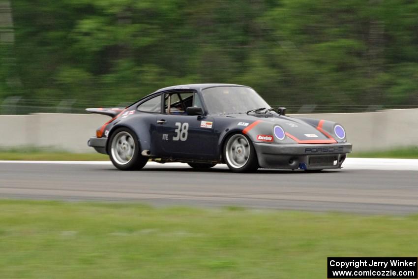 Craig Stephens' ITE-1 Porsche 911