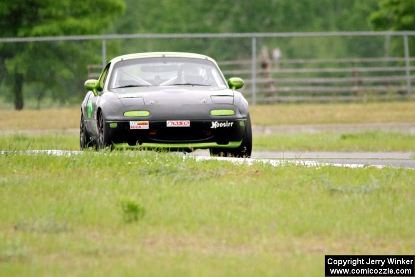 Aaron Jongbloedt's Spec Miata Mazda Miata