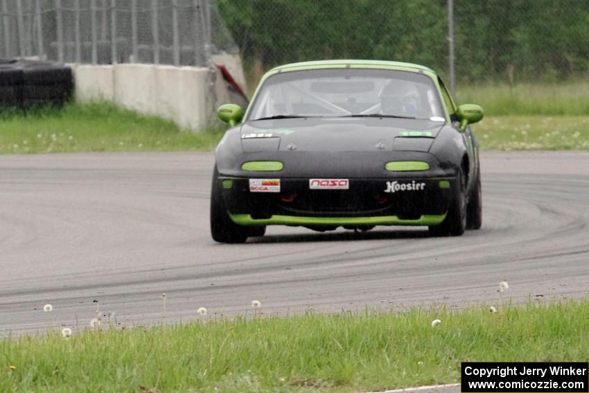 Aaron Jongbloedt's Spec Miata Mazda Miata