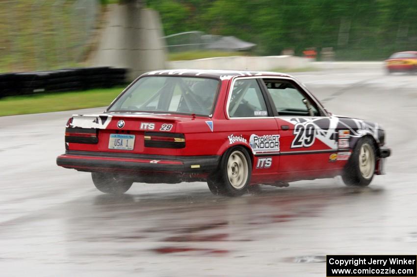 Mike Campbell's ITS BMW 325is