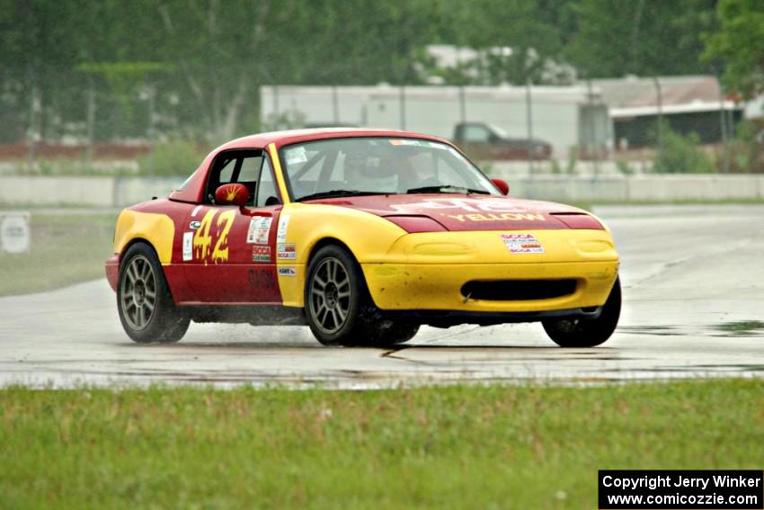 Greg Youngdahl's ITA Mazda Miata