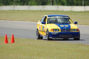 Mandy McGee's GTS2 BMW 325i