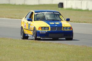 Mandy McGee's GTS2 BMW 325i