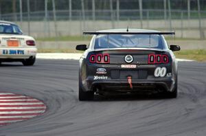 James Pesek's AIX Ford Mustang